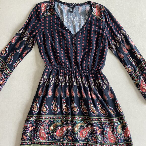 Forever 21 Paisley Floral Swing Dress ASO Clary Fray - Picture 3 of 9